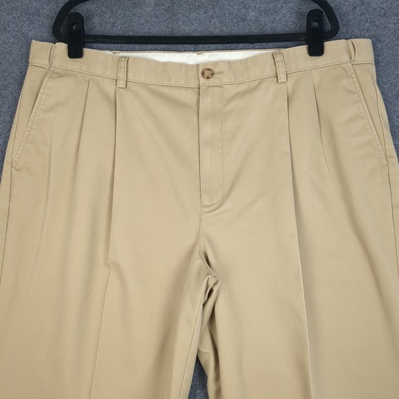 LL Bean Mens 42x32 Comfort Waist Double Pleated Chino Pants Khaki Tan - Picture 5 of 14